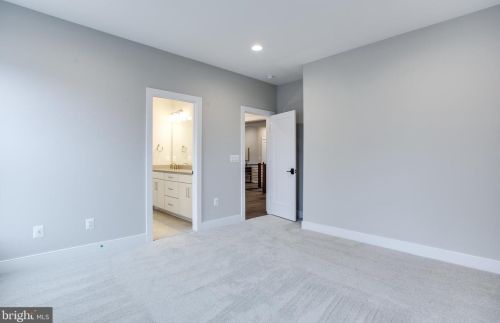 1978 Kirby Rd, Mc Lean VA 22101-5326 exterior