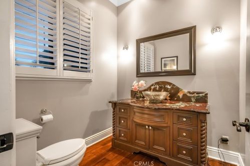 1241 Valencia Mesa Dr, Fullerton CA 92833-2220 exterior