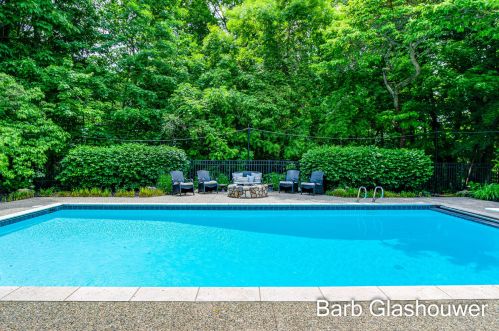 4424 Whitewood Farms Dr, Grand Rapids MI 49525-3487 exterior