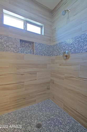 6426 38 Dr, Phoenix AZ 85029-2007 exterior