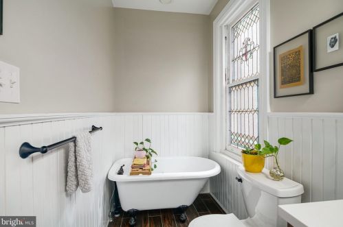 4731 Hazel Ave, Philadelphia PA  19143-2022 exterior