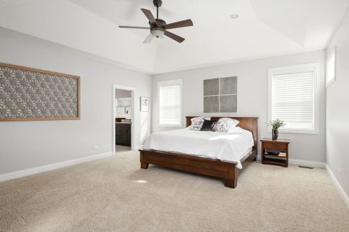 256 Elmhurst Ave, Elmhurst IL 60126-2961 exterior