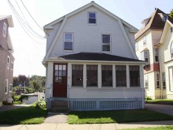 98 Webster St, Newton, MA 02465-1820
