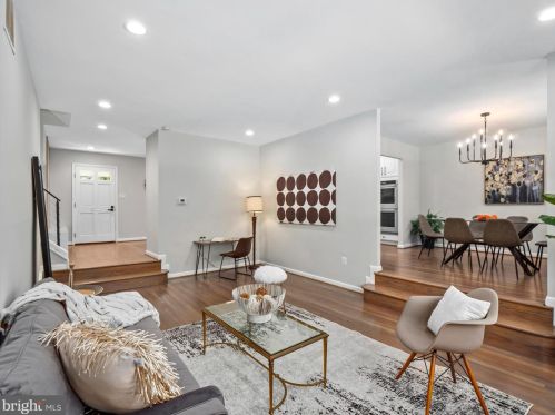 11839 Enid Dr, Rockville MD 20854-3454 exterior