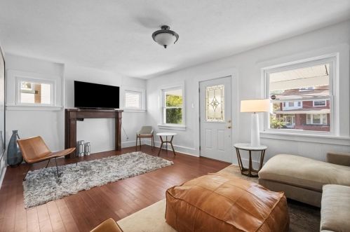 1233 Biltmore Ave, Pittsburgh PA  15216-2354 exterior