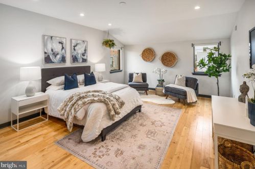 2401 Emerald St, Philadelphia PA  19125-1204 exterior