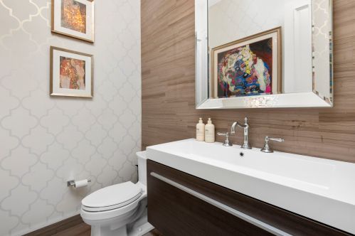 1131 Lill Ave, Chicago IL 60614-2296 exterior