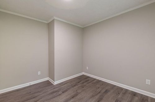 3250 Mount Gilead Rd, Atlanta GA  30311-5202 exterior