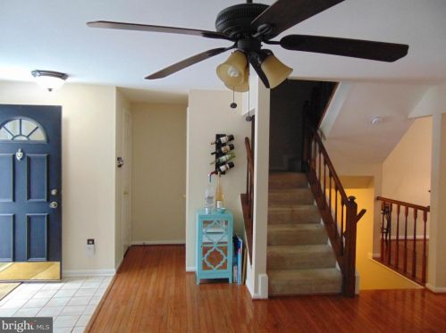 6608 Birchleigh Way, Alexandria VA  22315-3620 exterior