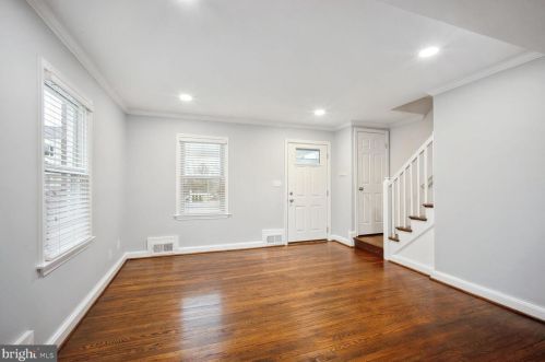 2836 Fairhaven Ave, Alexandria VA  22303-2209 exterior