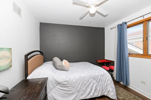 10220 Homan Ave, Chicago IL 60655-3510 exterior