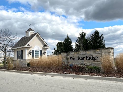 1211 Barberry Way, Joliet IL 60431-7850 exterior