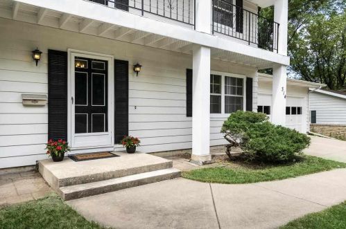 314 Cheyenne Trl, Madison, WI 53705-4703