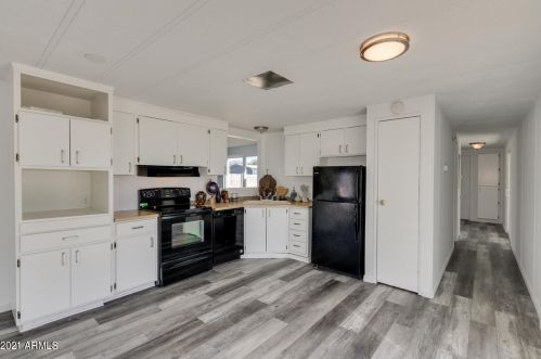 18439 2nd St, Phoenix AZ 85022-1008 exterior