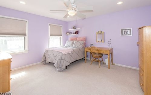 10 Greensview Dr, Scotch Plains NJ 07076-2708 exterior