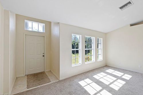 537 41st Ave, Naples, FL 34120-4750