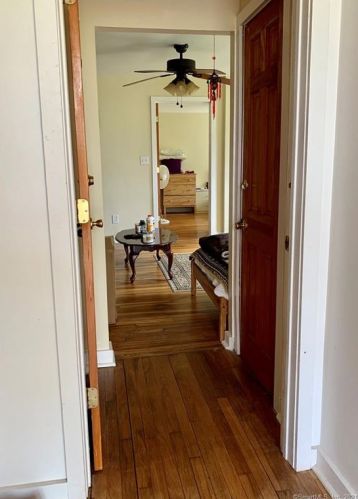 253 High St, Milford CT 06460-2511 exterior