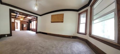 1738 34, Milwaukee WI 53215-2301 exterior