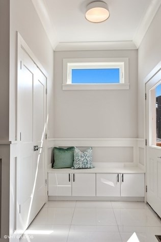 4932 Forrestville Ave, Chicago IL 60615-2407 exterior