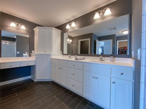 9515 Compass Pointe Rd, Saint Paul MN 55129 exterior