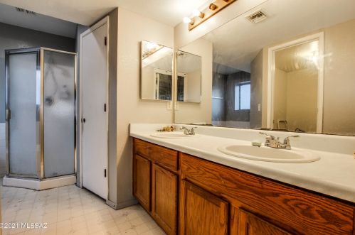 3413 Calle De Ln Bajada, Tucson AZ 85746-8341 exterior