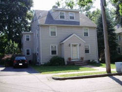 40 Central Ave, Newton, MA 02460-1709