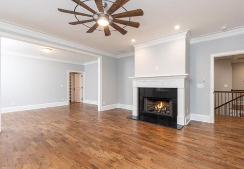 4101 Brookview Dr, Atlanta GA 30339-4605 exterior