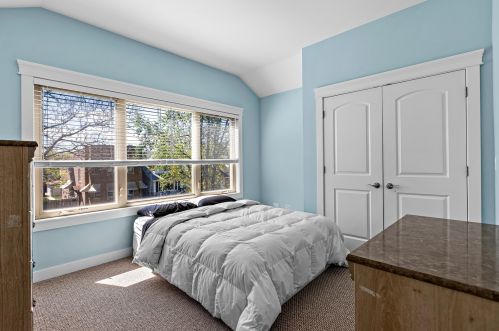 2731 Neva Ave, Chicago IL  60707-1612 exterior