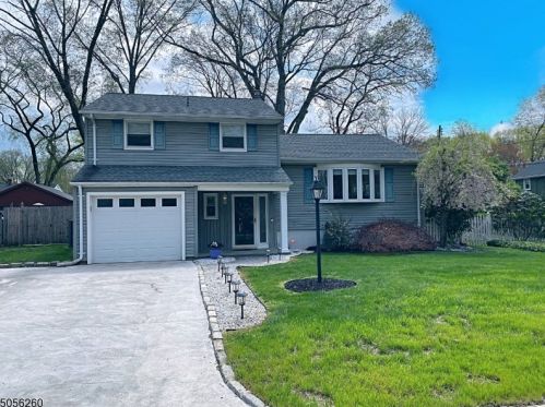 27 House Rd, Morristown, NJ 07960-6523