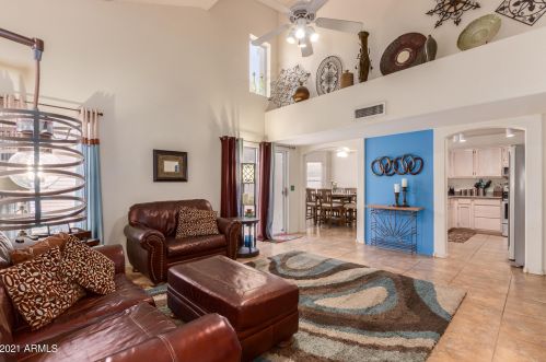 18023 12th Pl, Phoenix, AZ 85022-1216