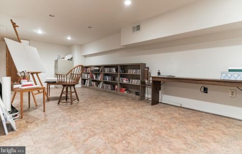 2409 Rand Pl, Washington DC 20002-1911 exterior