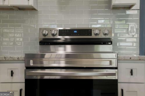 3584 Collier Dr, Atlanta GA  30331-1530 exterior