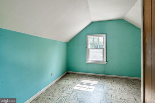 35 Norman St, Chester PA 19014-2140 exterior