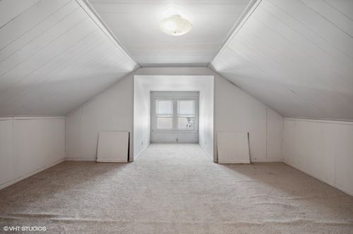 9813 Hoyne Ave, Chicago IL  60643-1728 exterior