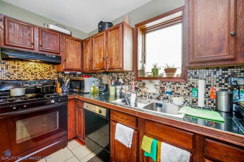 3441 Kenton Ave, Chicago IL 60652-2008 exterior