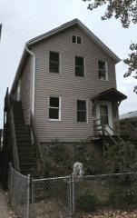 3252 Racine Ave, Chicago, IL 60657-3322