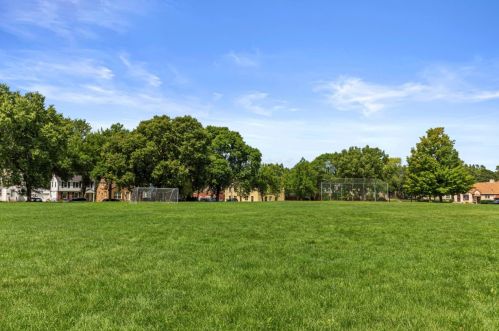 2649 65, Milwaukee WI 53214-1721 exterior