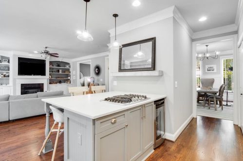 1716 Barfield Run, Atlanta GA  30318-2779 exterior