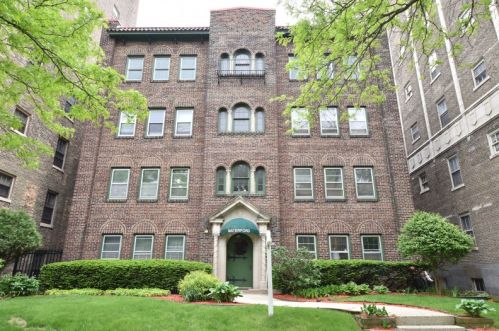 1924 Prospect Ave, Milwaukee WI  53202-1436 exterior