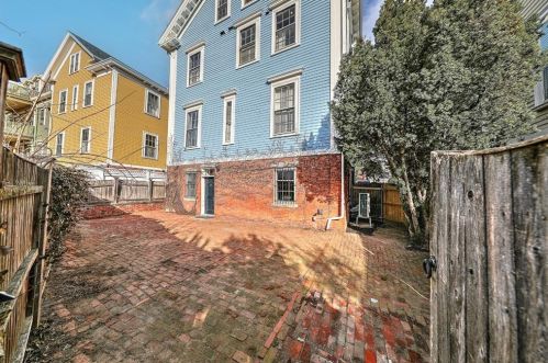 20 Benefit St, Providence RI  02904-2702 exterior