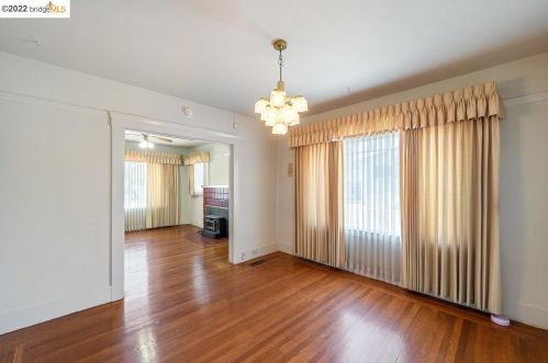 1548 Blake St, Berkeley CA 94703-1904 exterior