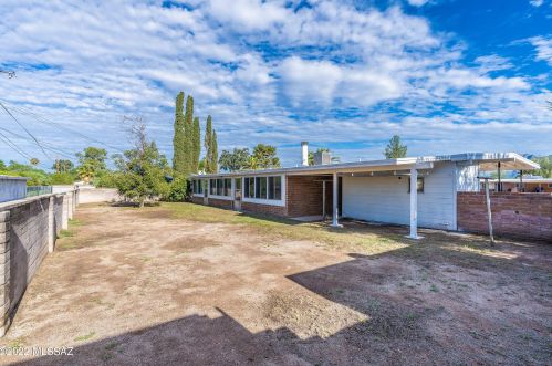 5936 Hawthorne St, Tucson AZ  85711-1528 exterior