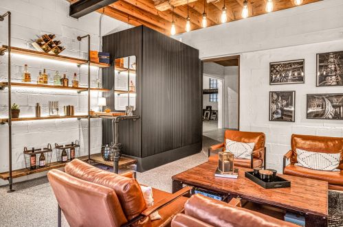 1411 Potter Ave, Milwaukee WI 53207-2115 exterior