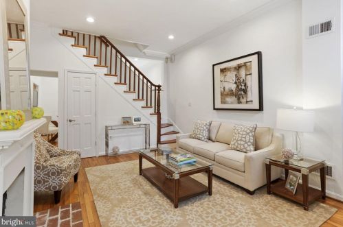 407 5 St, Washington DC 20003-2051 exterior