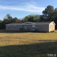 129 Greencrest Dr, Linden, NC 28356-9758