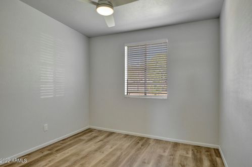 7611 12th Pl, Phoenix AZ  85020-4540 exterior