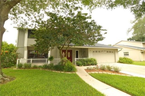 16024 Glen Haven Dr, Tampa, FL 33618-1649