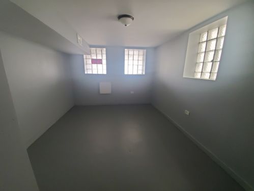 1229 74th St, Chicago IL 60636-3831 exterior