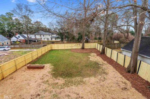 39 Candler Rd, Atlanta GA 30317-3434 exterior