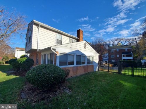 2004 32nd Pl, Washington DC  20020-3326 exterior